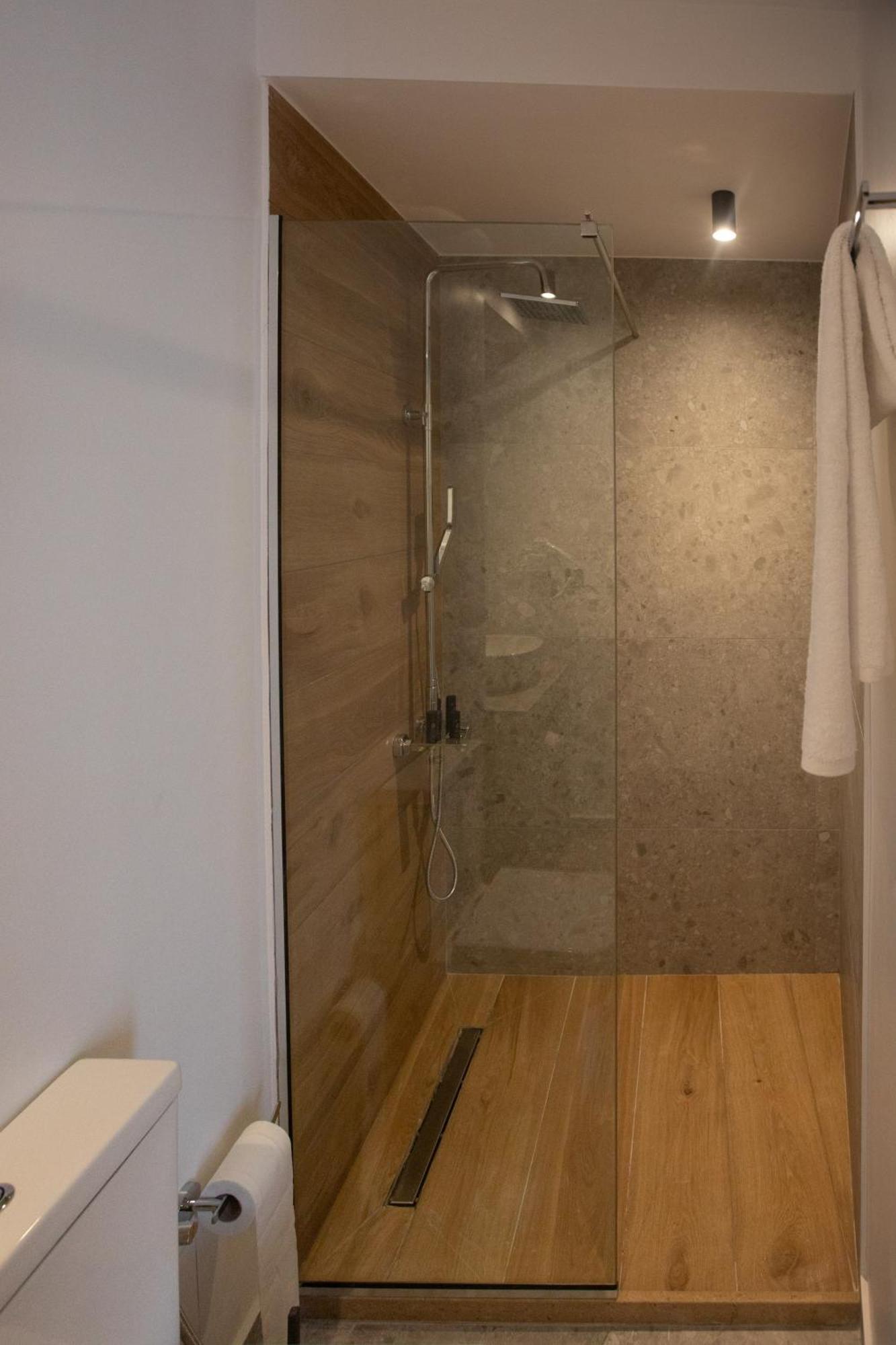 Griffin Suites كاندية المظهر الخارجي الصورة