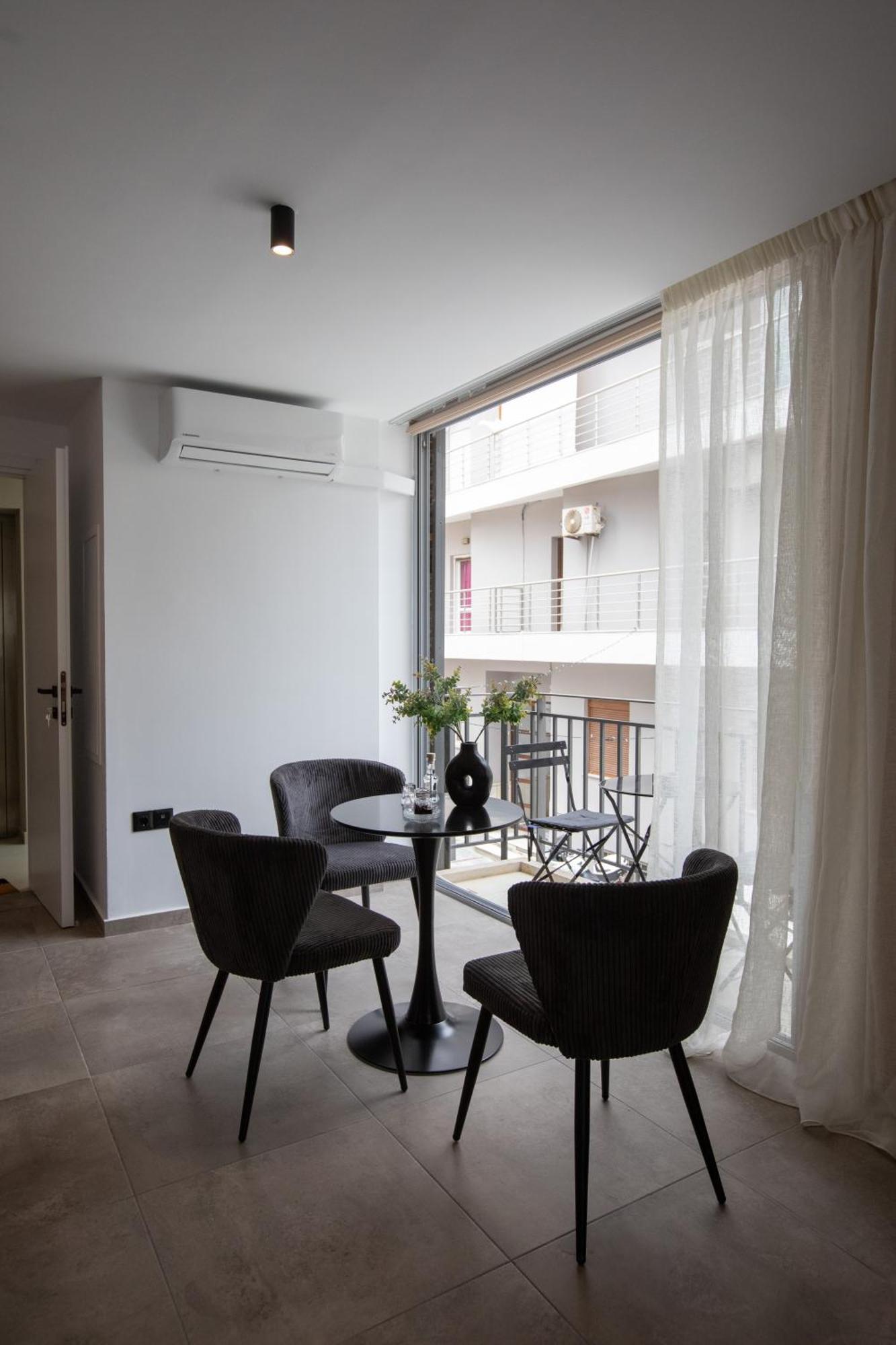 Griffin Suites كاندية المظهر الخارجي الصورة