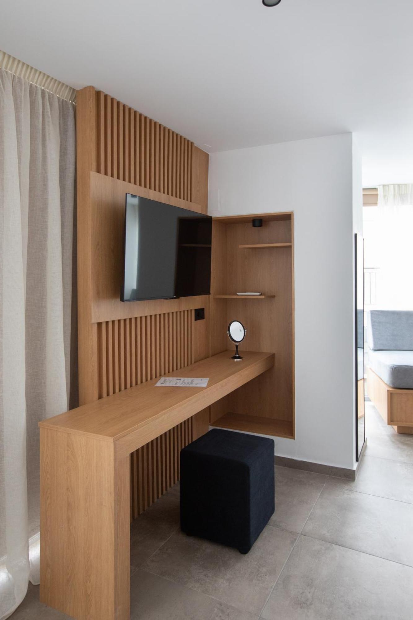 Griffin Suites كاندية المظهر الخارجي الصورة